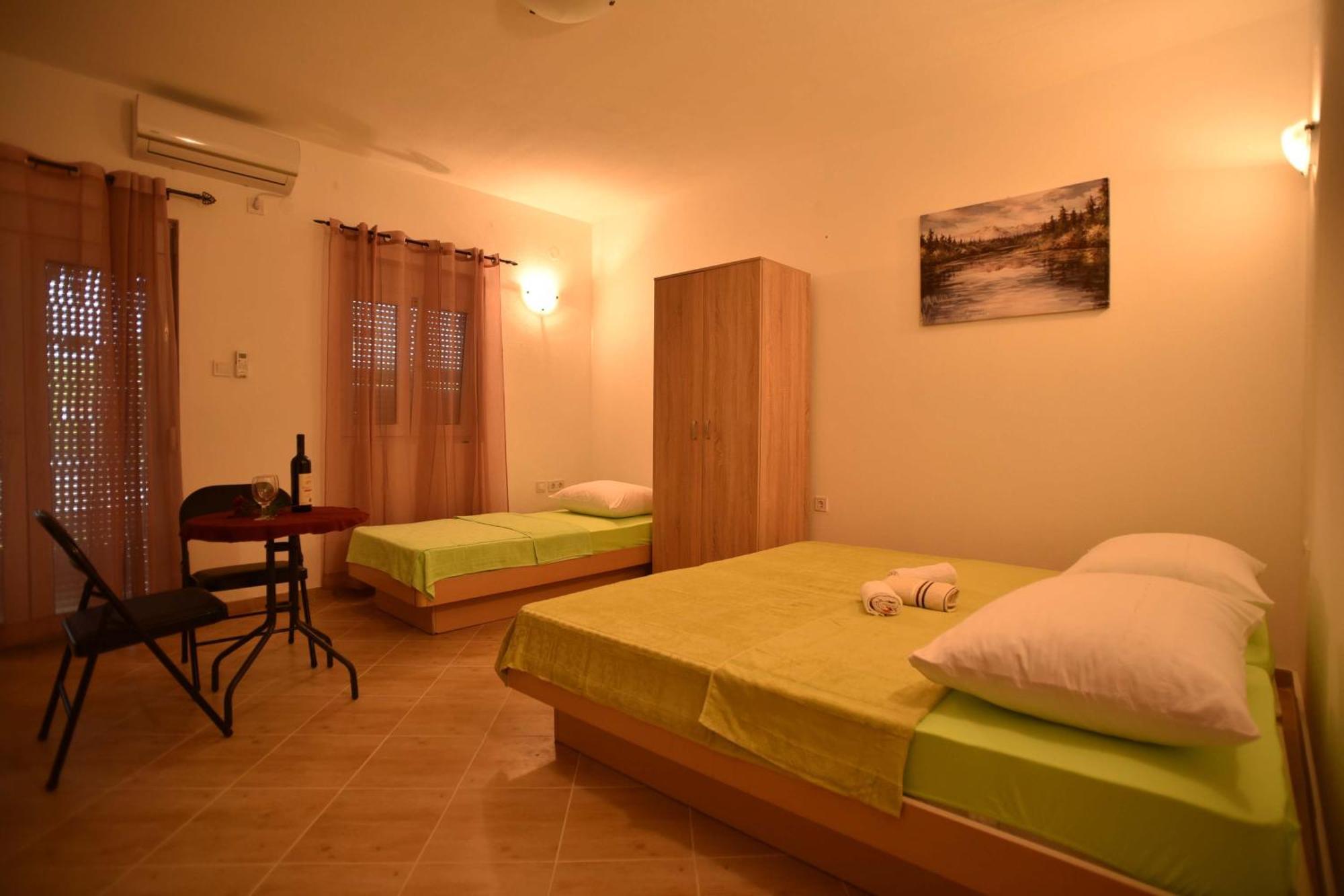 Apartmani Mihovic - Jaz Budva Ngoại thất bức ảnh