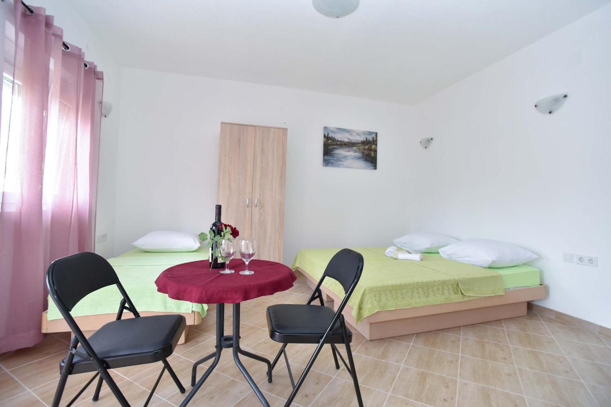 Apartmani Mihovic - Jaz Budva Ngoại thất bức ảnh