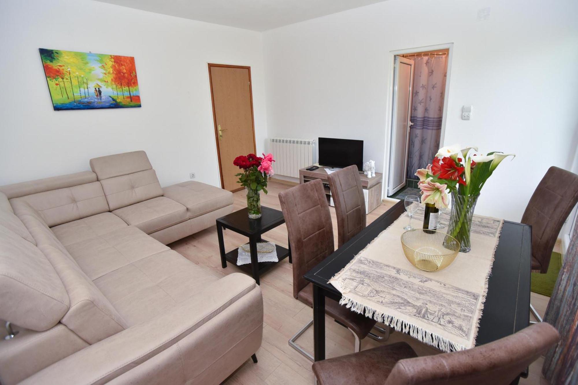 Apartmani Mihovic - Jaz Budva Ngoại thất bức ảnh