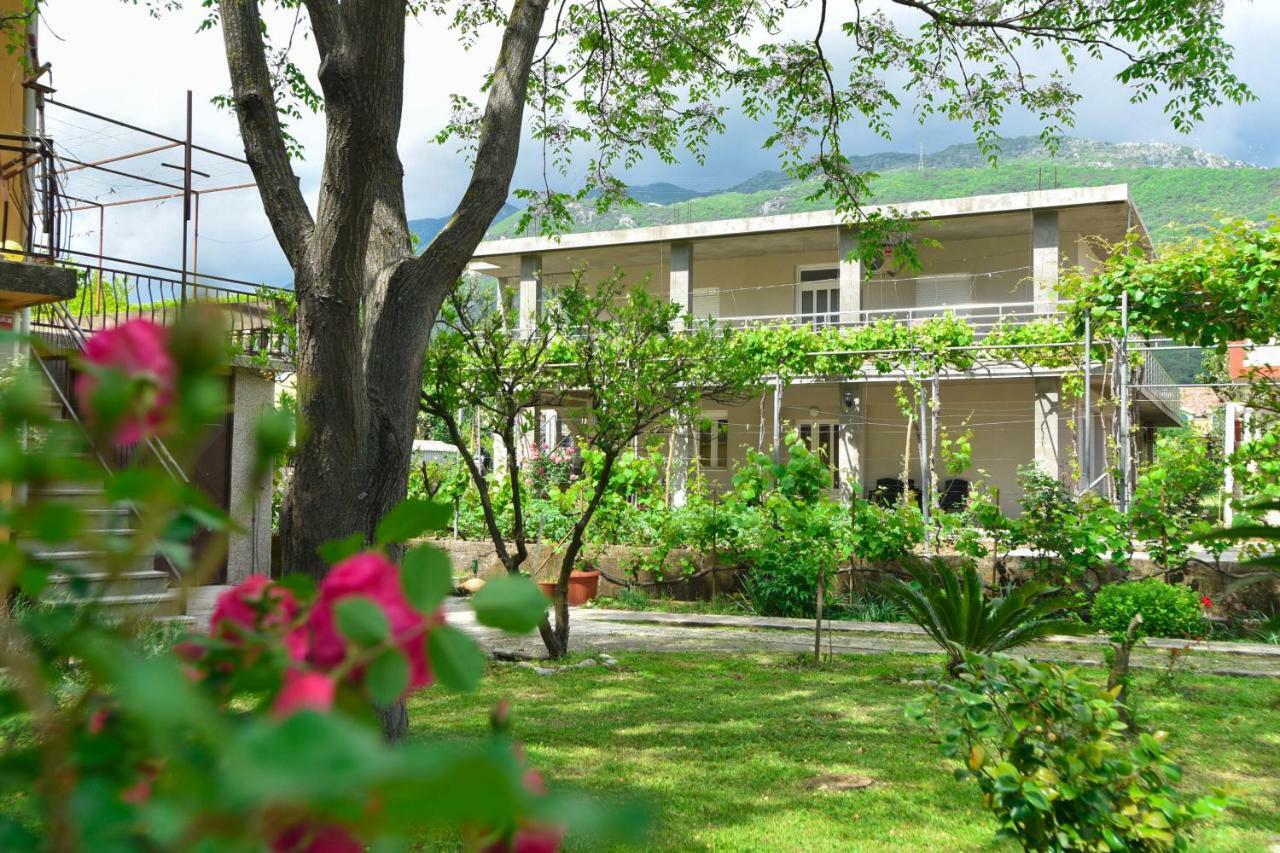 Apartmani Mihovic - Jaz Budva Ngoại thất bức ảnh